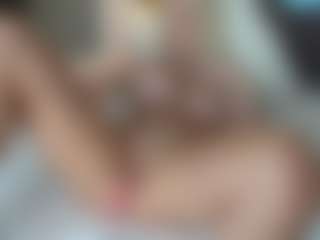 missjuliaa's Live Sex Cam Show