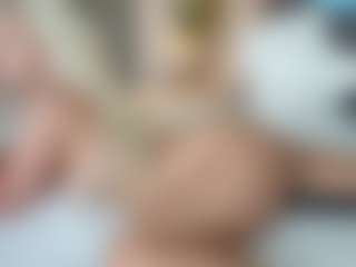 missjuliaa's Live Sex Cam Show