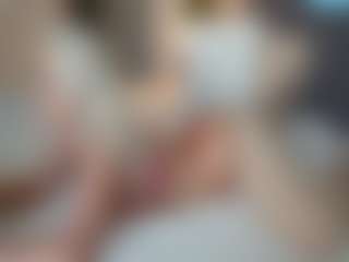 missjuliaa's Live Sex Cam Show