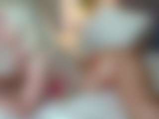 missjuliaa's Live Sex Cam Show