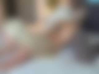 missjuliaa's Live Sex Cam Show