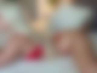 missjuliaa's Live Sex Cam Show