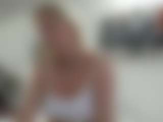 missjuliaa's Live Sex Cam Show