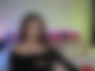 Tiffany MILF webcam performer live streaming
