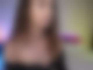 Tiffany MILF webcam performer live streaming