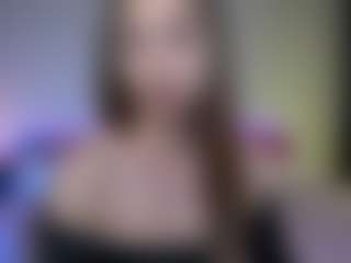 Tiffany MILF webcam performer live streaming