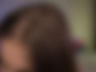 Tiffany MILF webcam performer live streaming