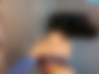 Live cam show with Desire Rodriguez - Cum on Soda Cam