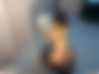 Desire Rodriguez's Live Sex Cam Show