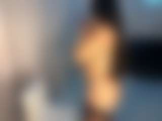 Desire Rodriguez's Live Sex Cam Show