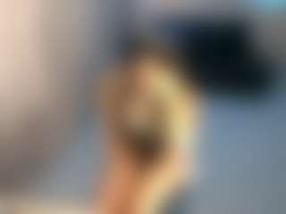 Desire Rodriguez's Live Sex Cam Show