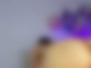 Live cam show with EFFY - Athletic Asshole on crypto-cams
