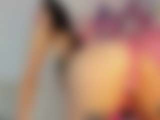 Live cam show with EFFY - Double Penetration on Fit Hotties
