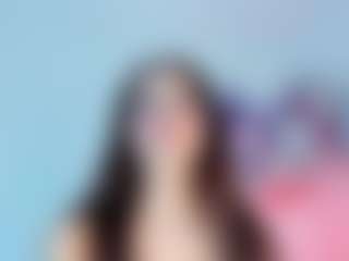Live cam show with EFFY - Striptease on Pornisteam.com