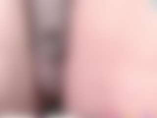 Live cam show with Tyffanny-Evans - Smoking on SinfulBabes