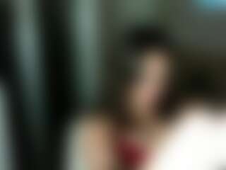 RomanianJailbait's Live Sex Cam Show