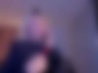 Live cam show with nikollmonroy - Pantyoff on luckytryst.com