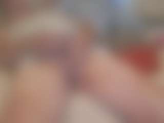 Robyn636's Live Sex Cam Show