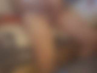 Live cam show with Robyn636 - Chubby on Soda Cam