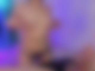 Live cam show with Vicky and Russel - Fuck on liverealitysex.com
