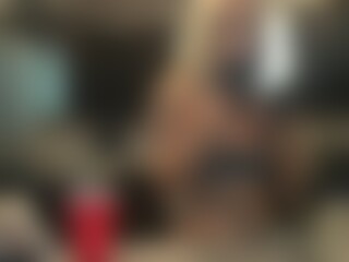 NavaNadya's Live Sex Cam Show