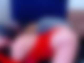 Live cam show with Ella - Blonde Hair Curvy on x69.live