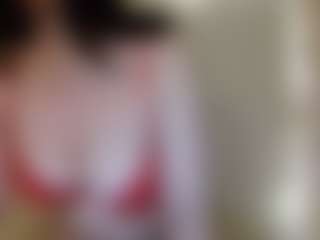 Live-Cam-Show mit Birthday Bae - Trimmed Arab auf Camsoda