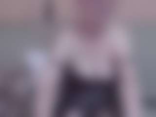 Live cam show with lanapopins - Gilf on Nude Live Now