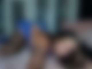 Live cam show with MARGO MAC - Smoke on makecum.org