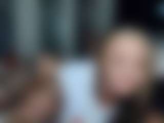 Live cam show with MARGO MAC - Smoke on fapnchat