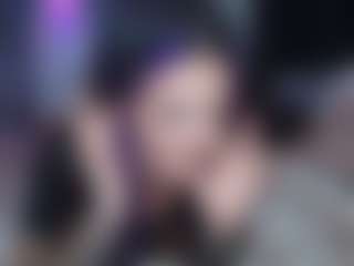 Live cam show with MARGO MAC - Smoke on CamwithHer