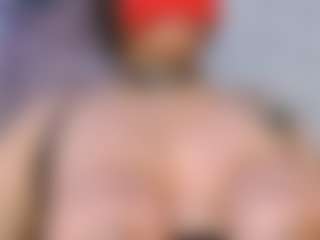 pamelaevanns's Live Sex Cam Show