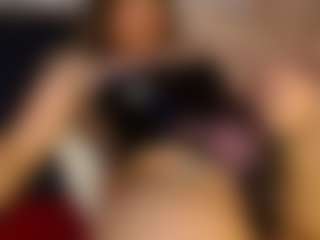 pamelaevanns's Live Sex Cam Show