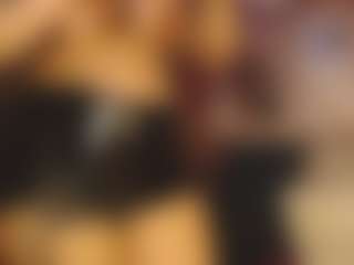 pamelaevanns's Live Sex Cam Show
