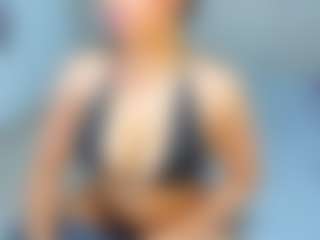 MIA's Live Sex Cam Show