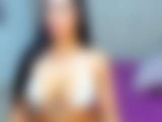 MIA's Live Sex Cam Show