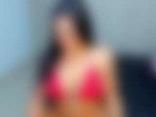 MIA's Live Sex Cam Show