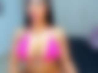 MIA's Live Sex Cam Show