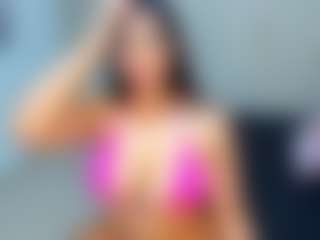 MIA's Live Sex Cam Show
