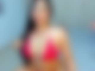 MIA's Live Sex Cam Show