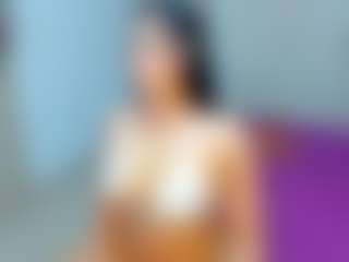 MIA's Live Sex Cam Show