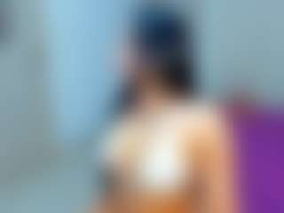 MIA's Live Sex Cam Show