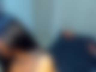 MIA's Live Sex Cam Show