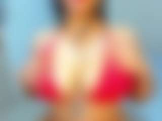 MIA's Live Sex Cam Show