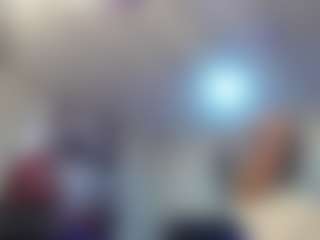 Live cam show with anyelaxx - Smoking on SquirtSoMuch