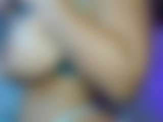 harmony-big-breasts's Live Sex Cam Show