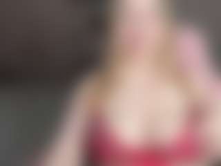 annabigass's Live Sex Cam Show