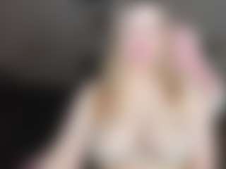 annabigass's Live Sex Cam Show