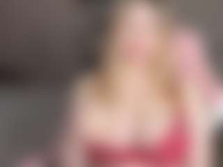 Live cam show with annabigass - Red Hair on Chatstar