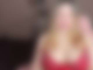 annabigass's Live Sex Cam Show